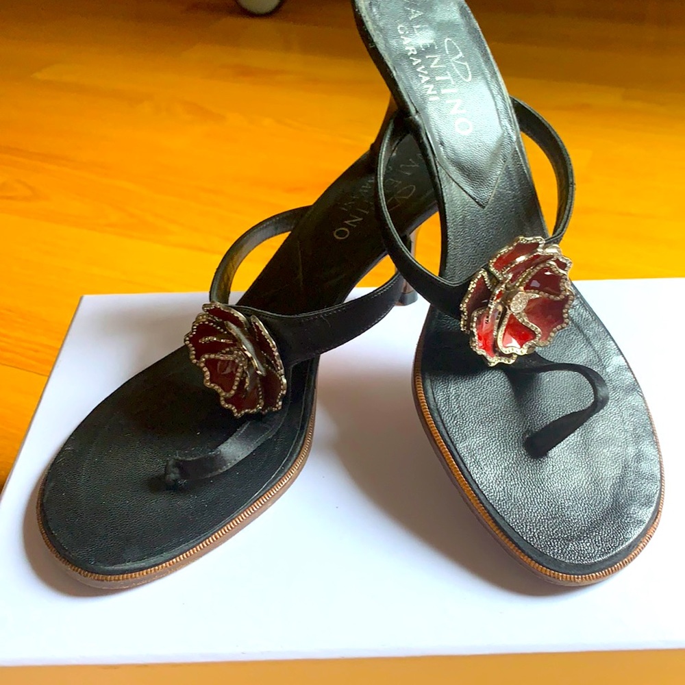 Valentino Garavani Black Sandal Thong with Red Floral Accent